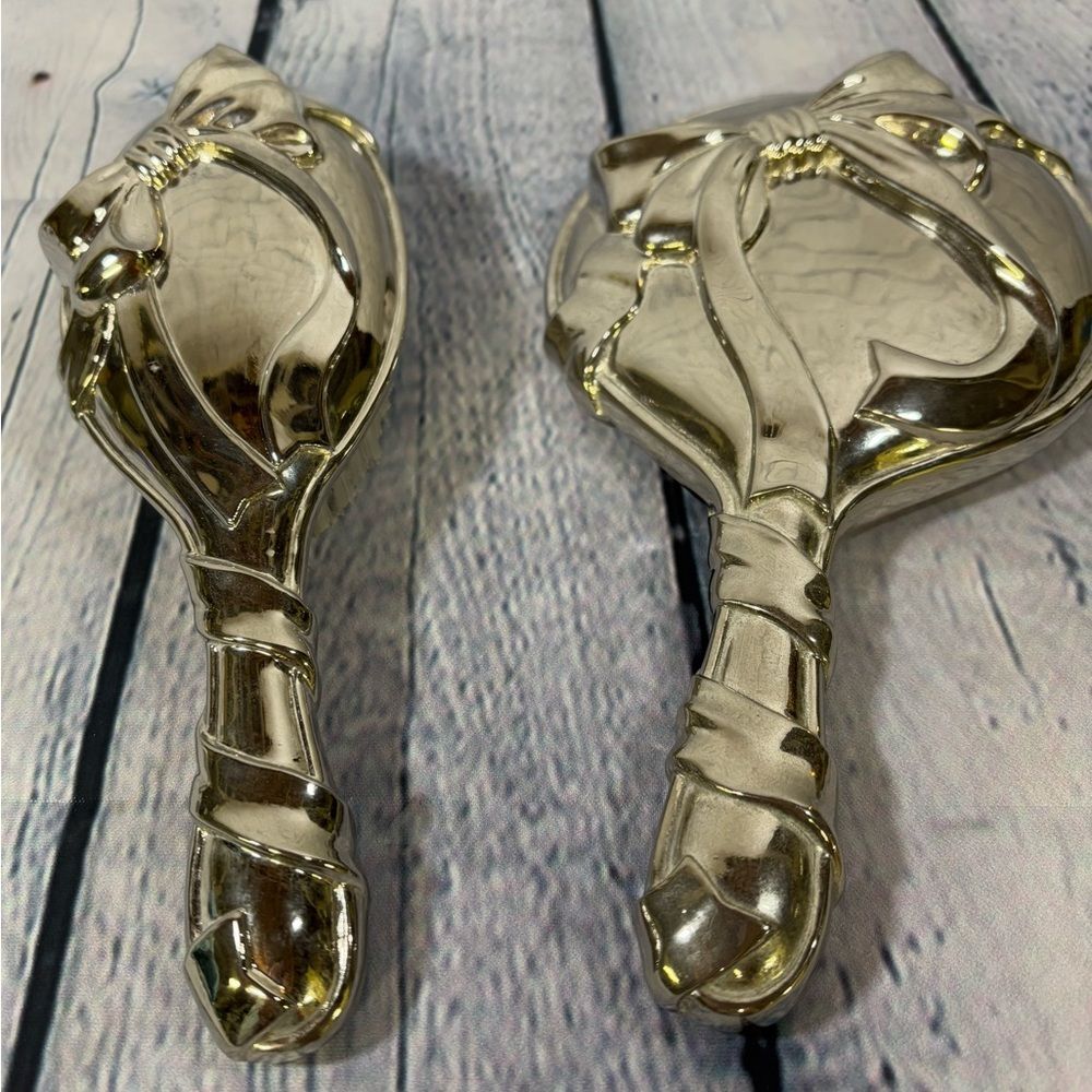 VINTAGE Godinger 1970s Silver Plate Romantic Bow Pattern 2 Piece Vanity Set
